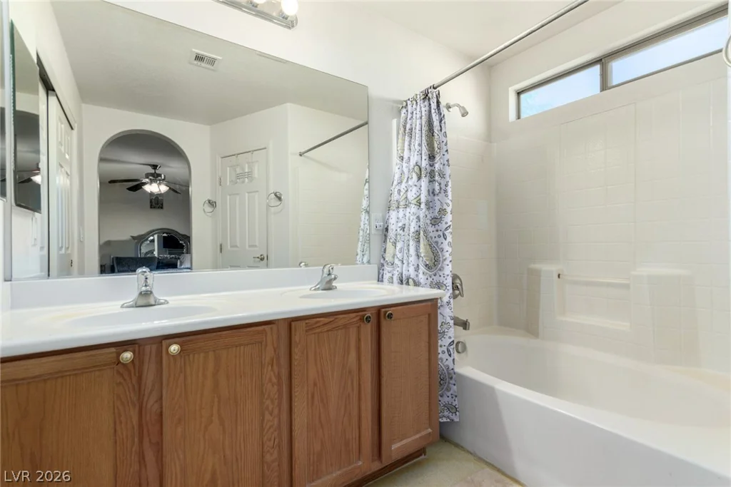 6542 Escatawpa Bay, Las Vegas, NV 89122