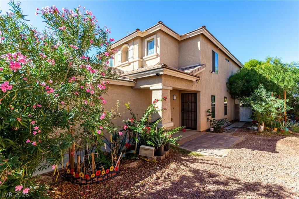 6542 Escatawpa Bay, Las Vegas, NV 89122