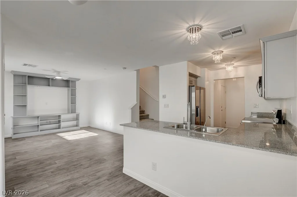 12125 Scarlet Ember, Las Vegas, NV 89183