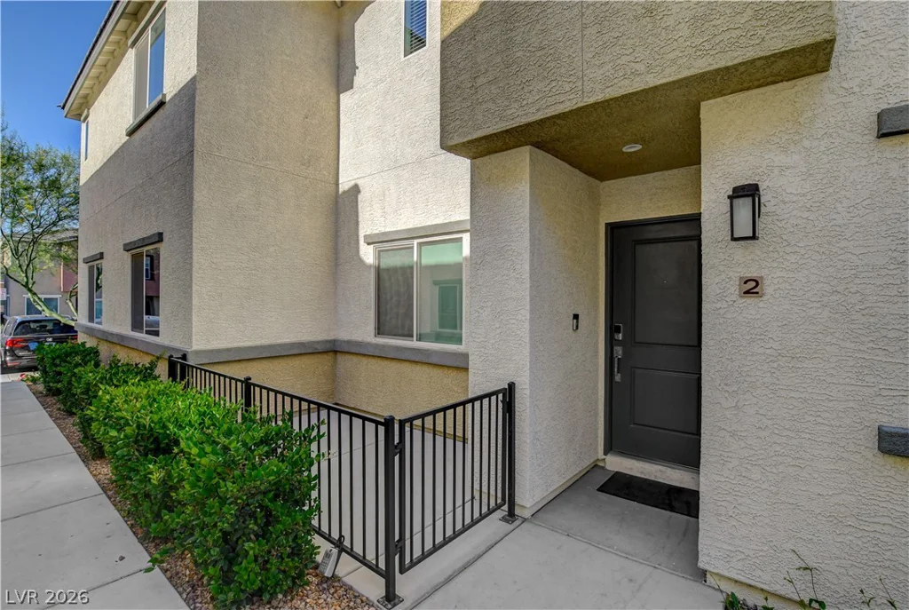 12125 Scarlet Ember, Las Vegas, NV 89183