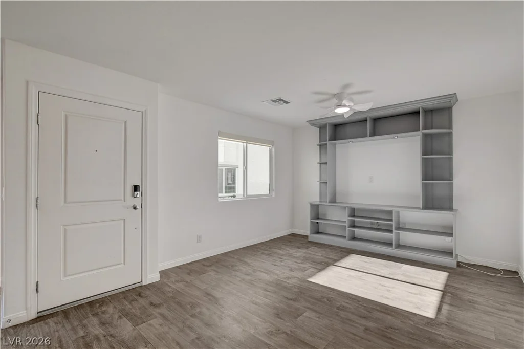 12125 Scarlet Ember, Las Vegas, NV 89183