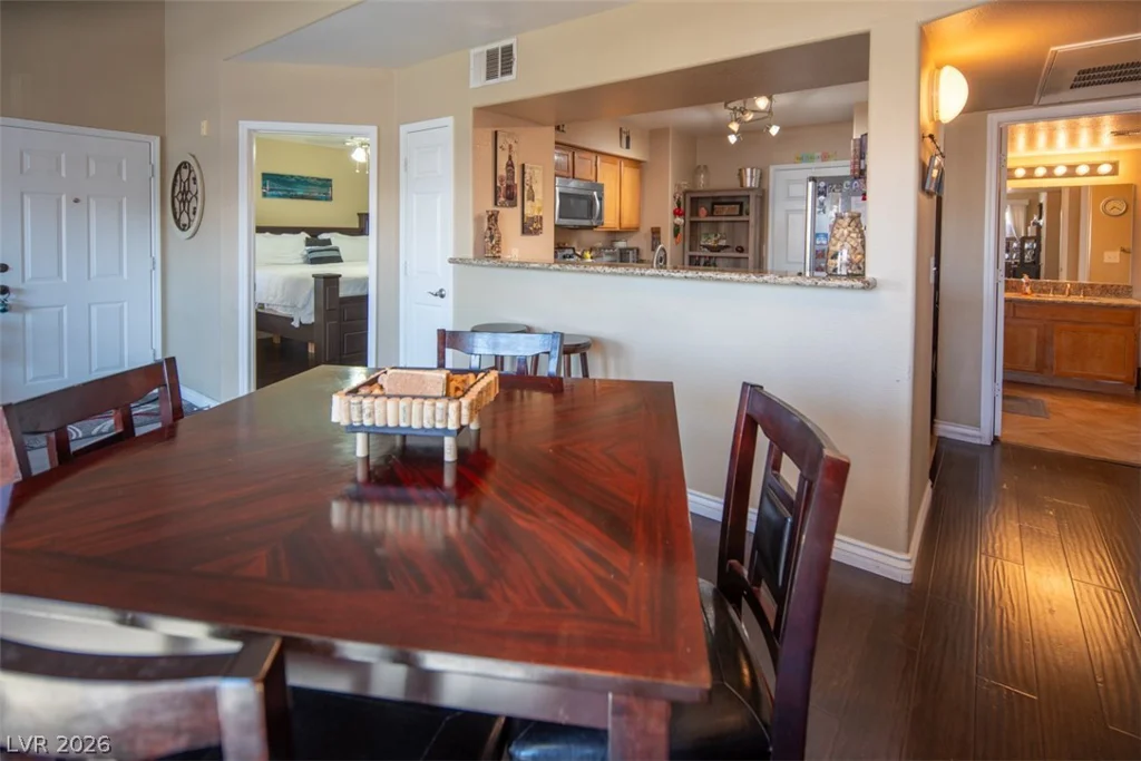 7255 Sunset, Las Vegas, NV 89113
