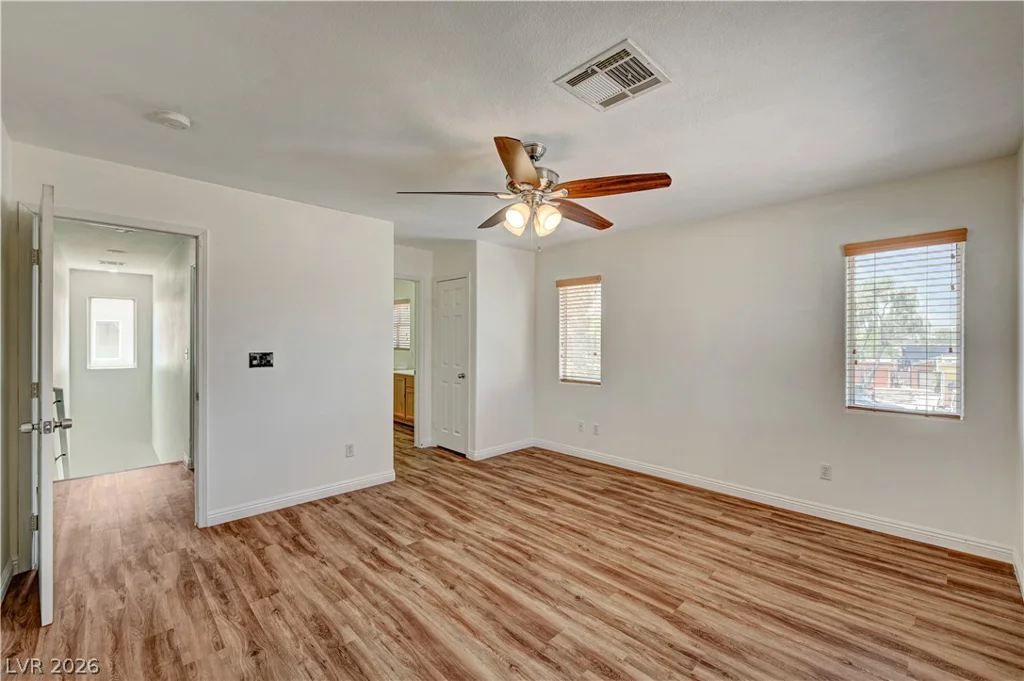 6457 Abbey Door, Las Vegas, NV 89122