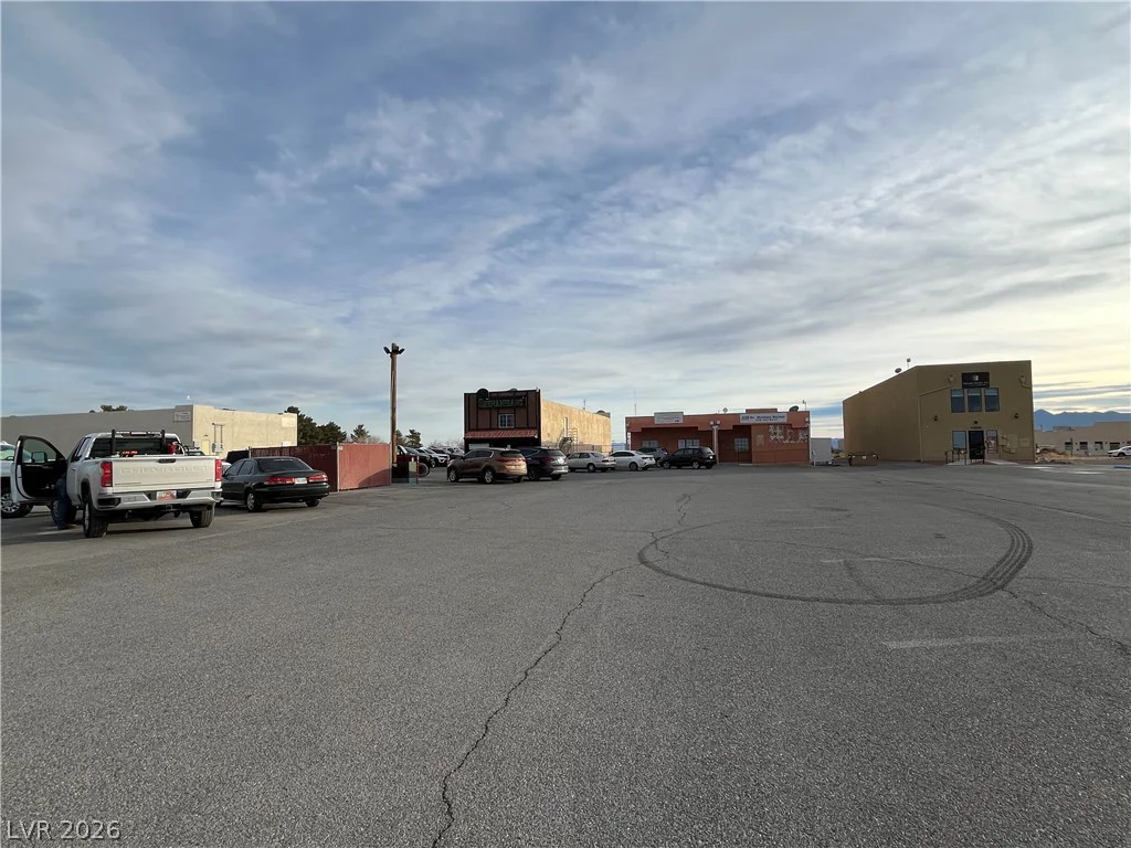 1700 Pahrump Valley BLVD, Pahrump, NV 89048