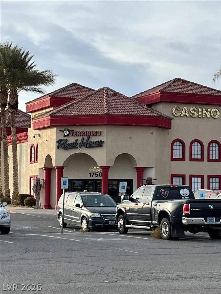 1700 Pahrump Valley BLVD, Pahrump, NV 89048