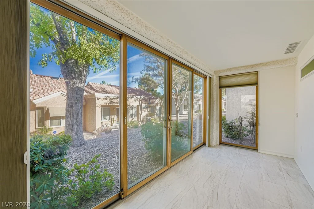 2520 Palmridge, Las Vegas, NV 89134