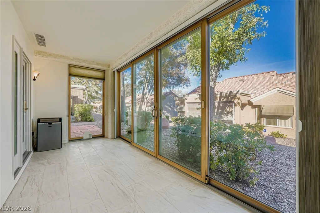 2520 Palmridge, Las Vegas, NV 89134