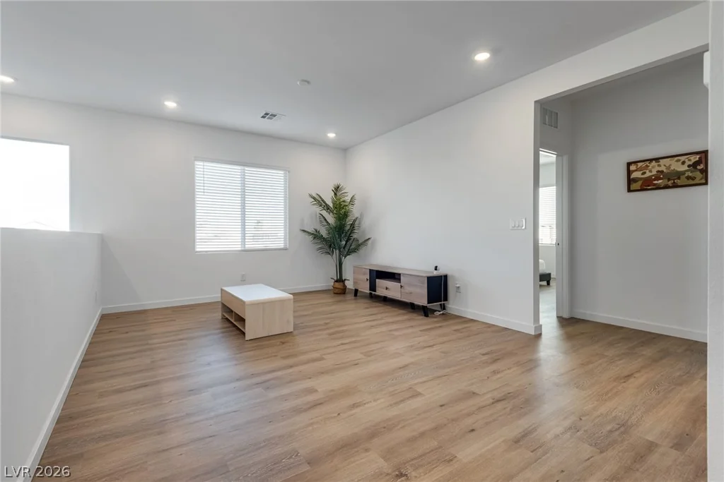 8326 Hayden Hill, Las Vegas, NV 89147