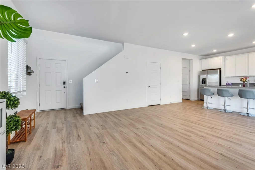 8326 Hayden Hill, Las Vegas, NV 89147