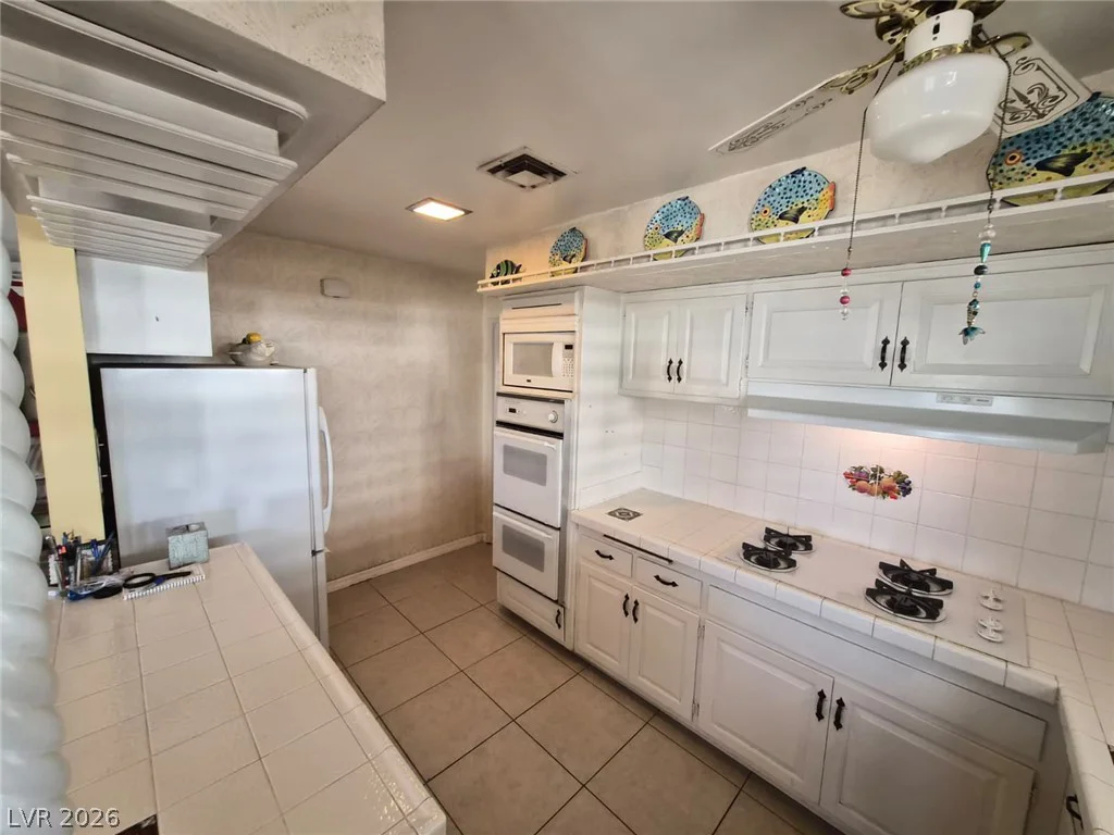 1713 Lamplighter, Las Vegas, NV 89104