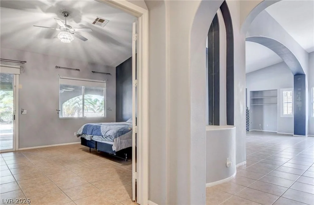 563 Moon Chase, Las Vegas, NV 89110