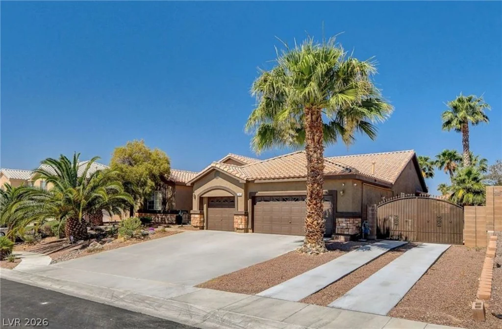 563 Moon Chase, Las Vegas, NV 89110