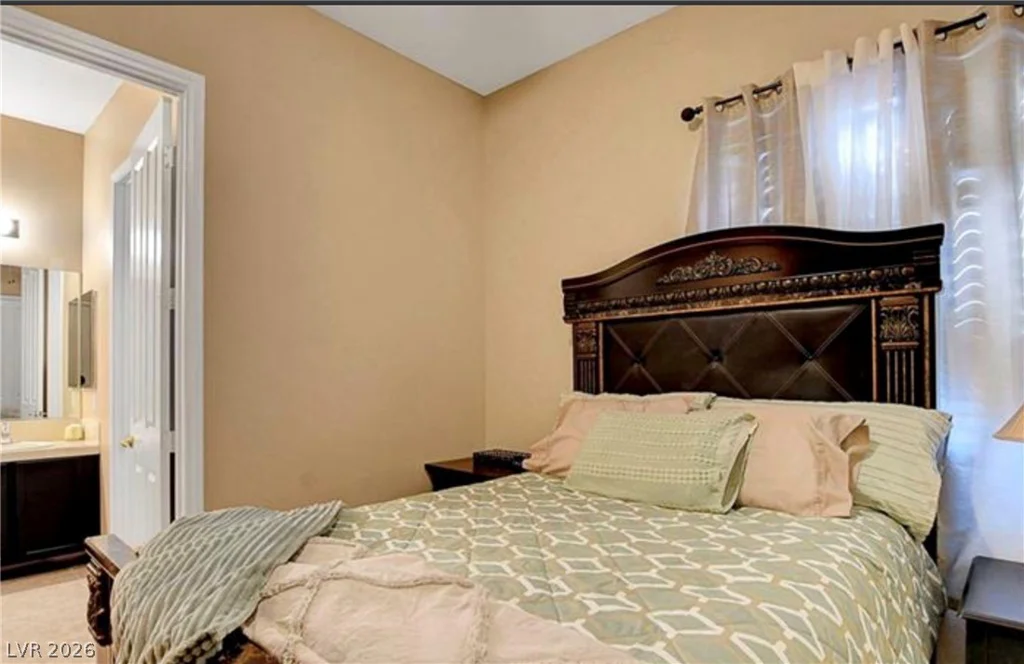 563 Moon Chase, Las Vegas, NV 89110