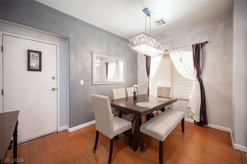 9322 Straw Hays, Las Vegas, NV 89178