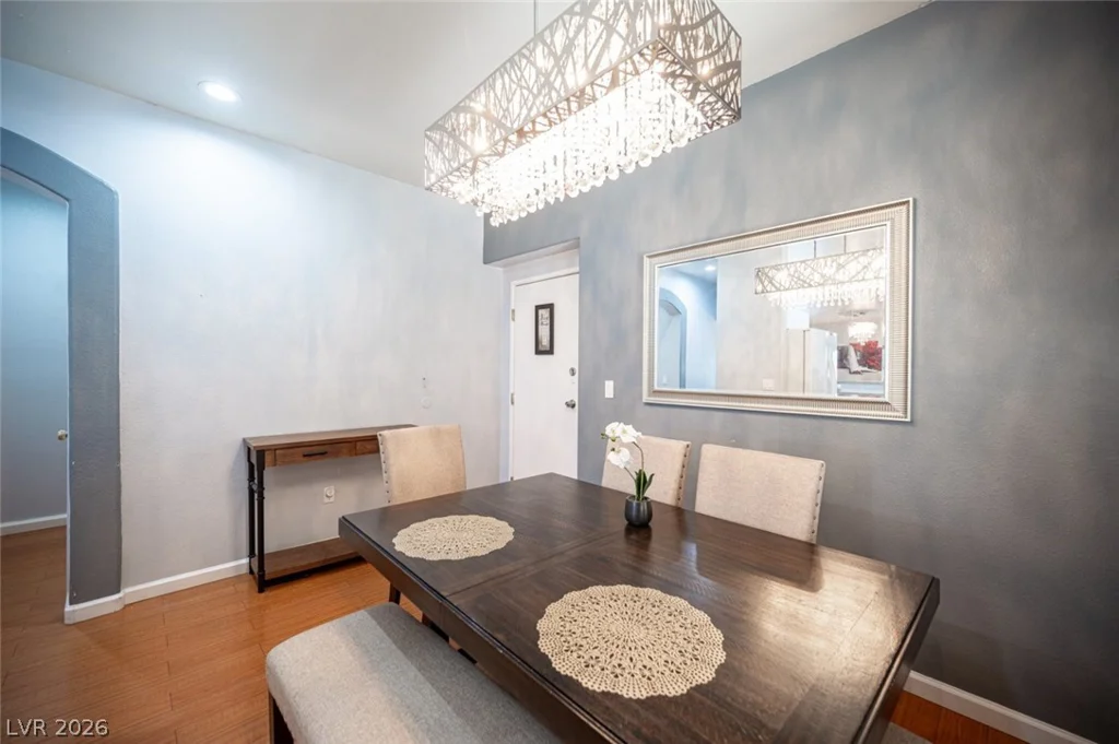 9322 Straw Hays, Las Vegas, NV 89178