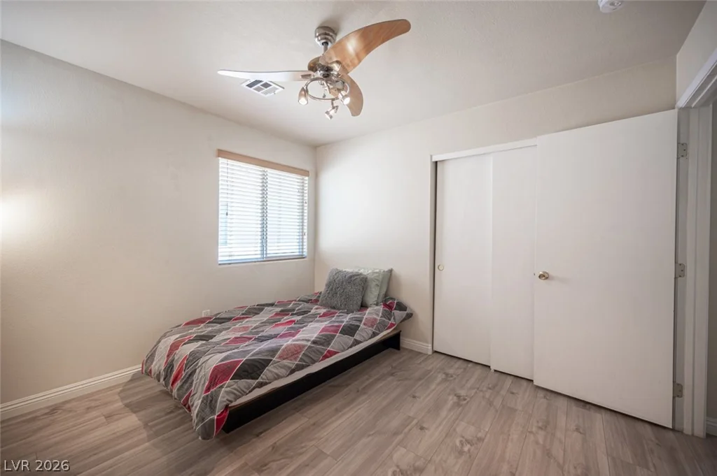9322 Straw Hays, Las Vegas, NV 89178