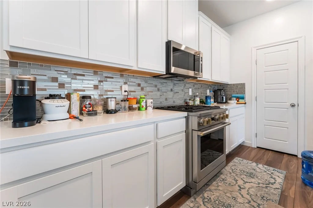 600 Carriage Hill, Las Vegas, NV 89138