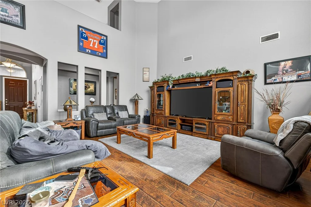865 Bussora Rose, Henderson, NV 89015