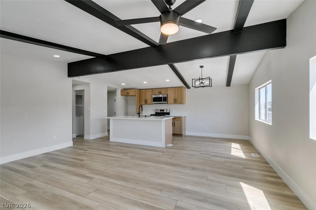 3167 Comitan, Las Vegas, NV 89122