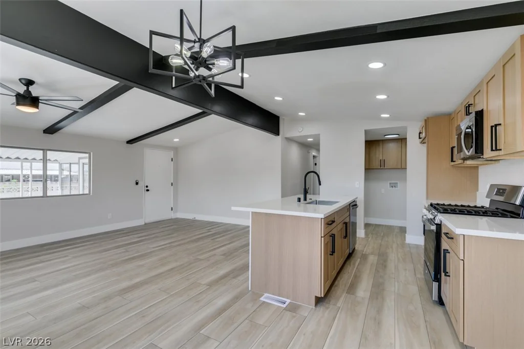 3167 Comitan, Las Vegas, NV 89122