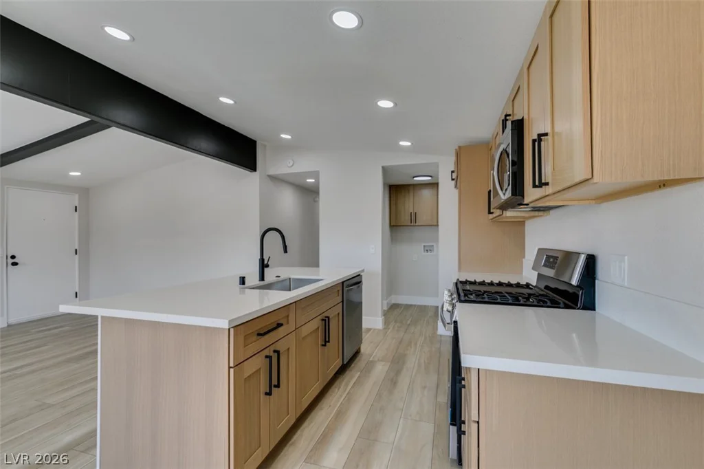 3167 Comitan, Las Vegas, NV 89122