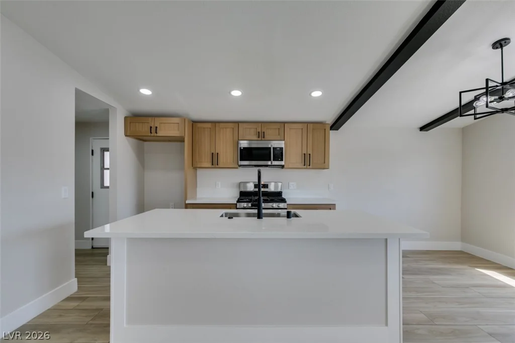 3167 Comitan, Las Vegas, NV 89122