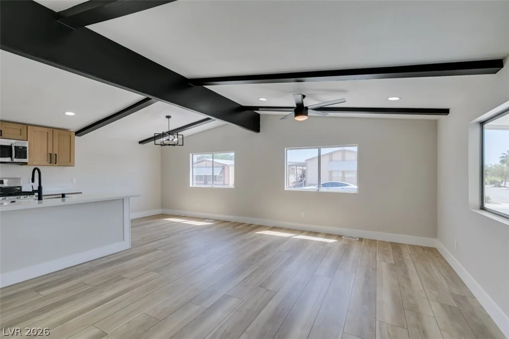 3167 Comitan, Las Vegas, NV 89122