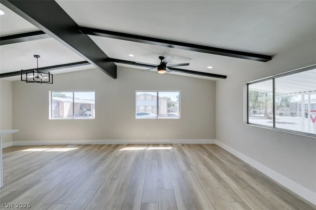 3167 Comitan, Las Vegas, NV 89122