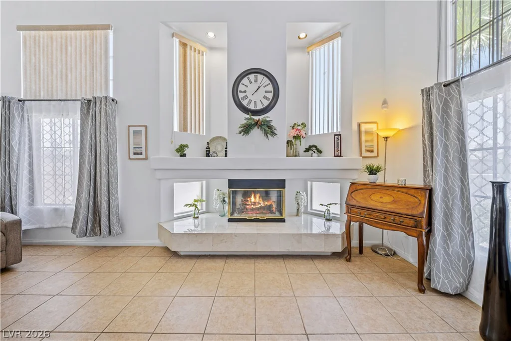 9133 Sapphire Ridge, Las Vegas, NV 89129