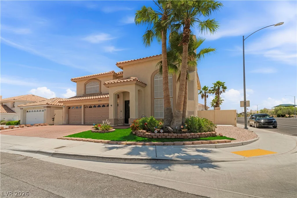 9133 Sapphire Ridge, Las Vegas, NV 89129