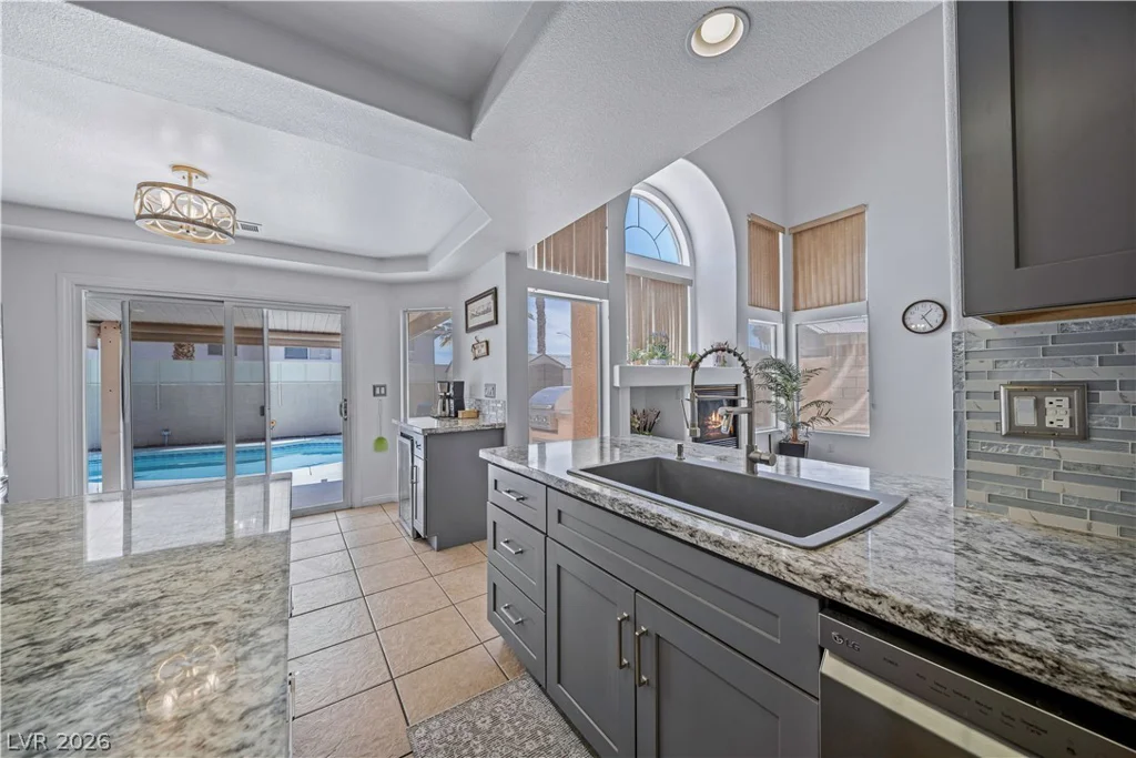 9133 Sapphire Ridge, Las Vegas, NV 89129