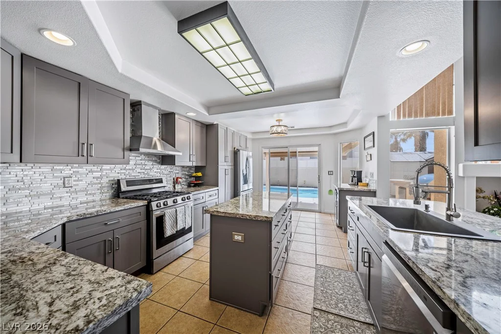 9133 Sapphire Ridge, Las Vegas, NV 89129