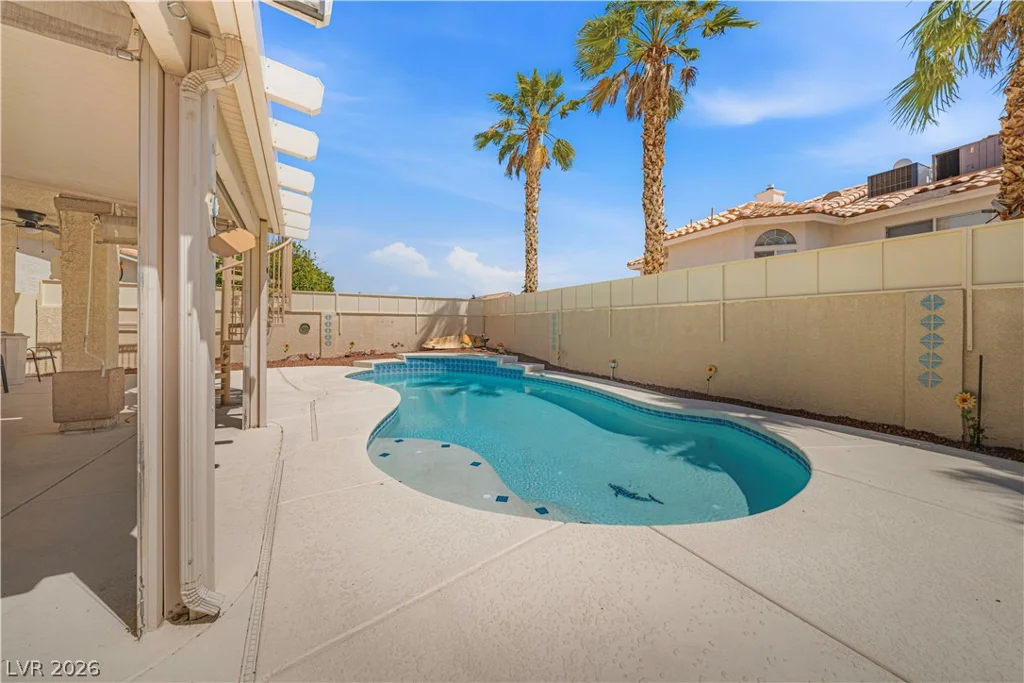 9133 Sapphire Ridge, Las Vegas, NV 89129