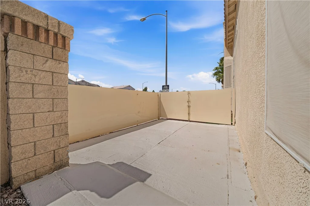 9133 Sapphire Ridge, Las Vegas, NV 89129