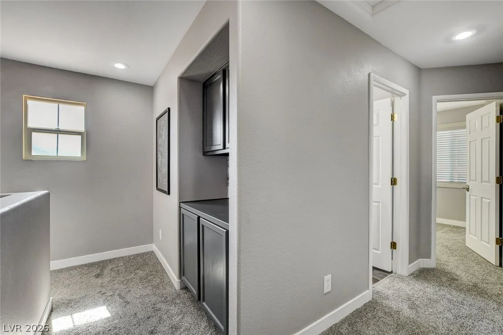 10202 Deep Glen, Las Vegas, NV 89178