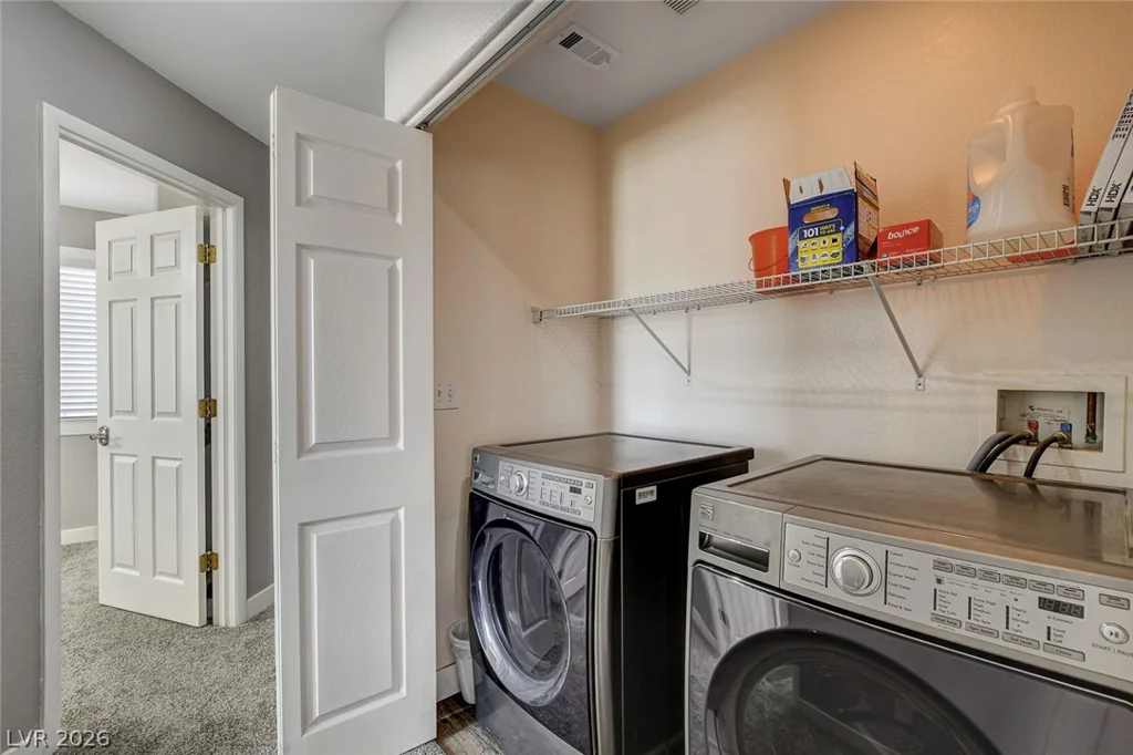 10202 Deep Glen, Las Vegas, NV 89178