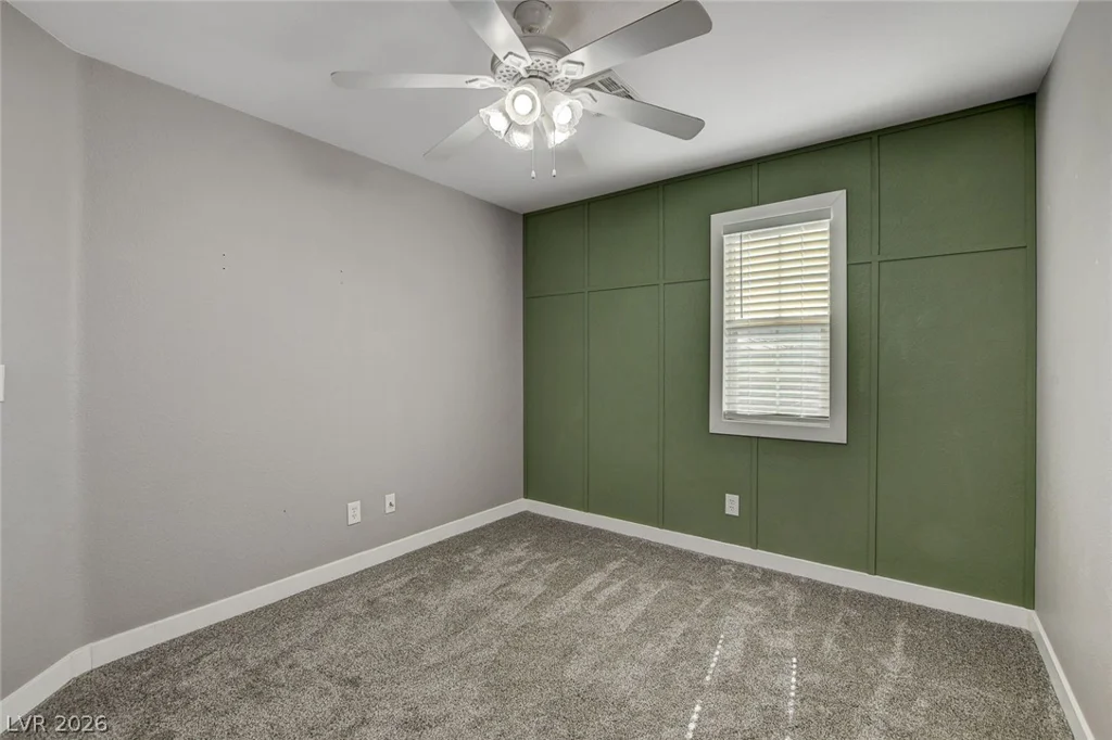 10202 Deep Glen, Las Vegas, NV 89178