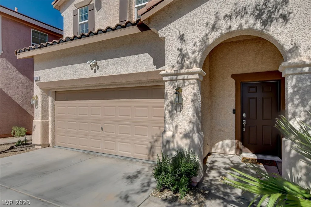 10202 Deep Glen, Las Vegas, NV 89178