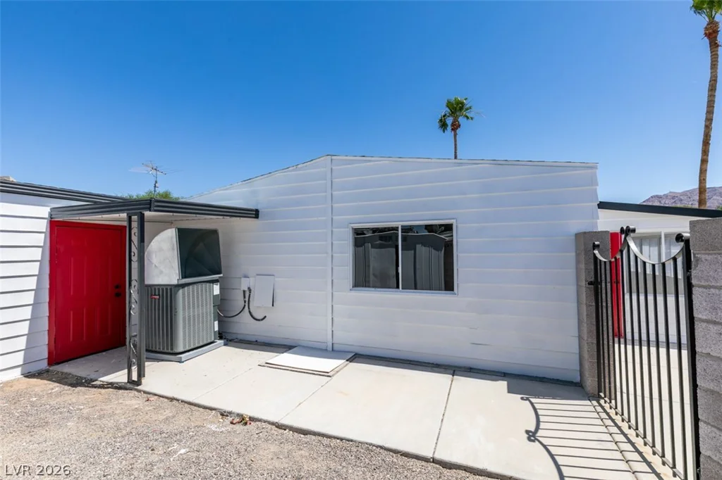 253 Sir Phillip, Las Vegas, NV 89110