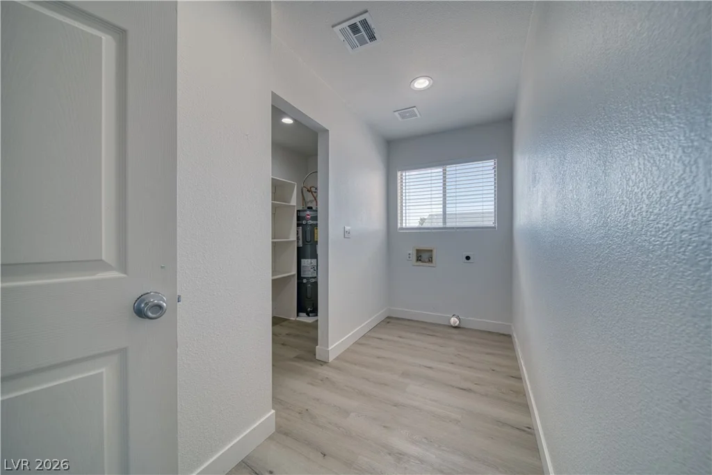 851 Lone Pine, Pahrump, NV 89048