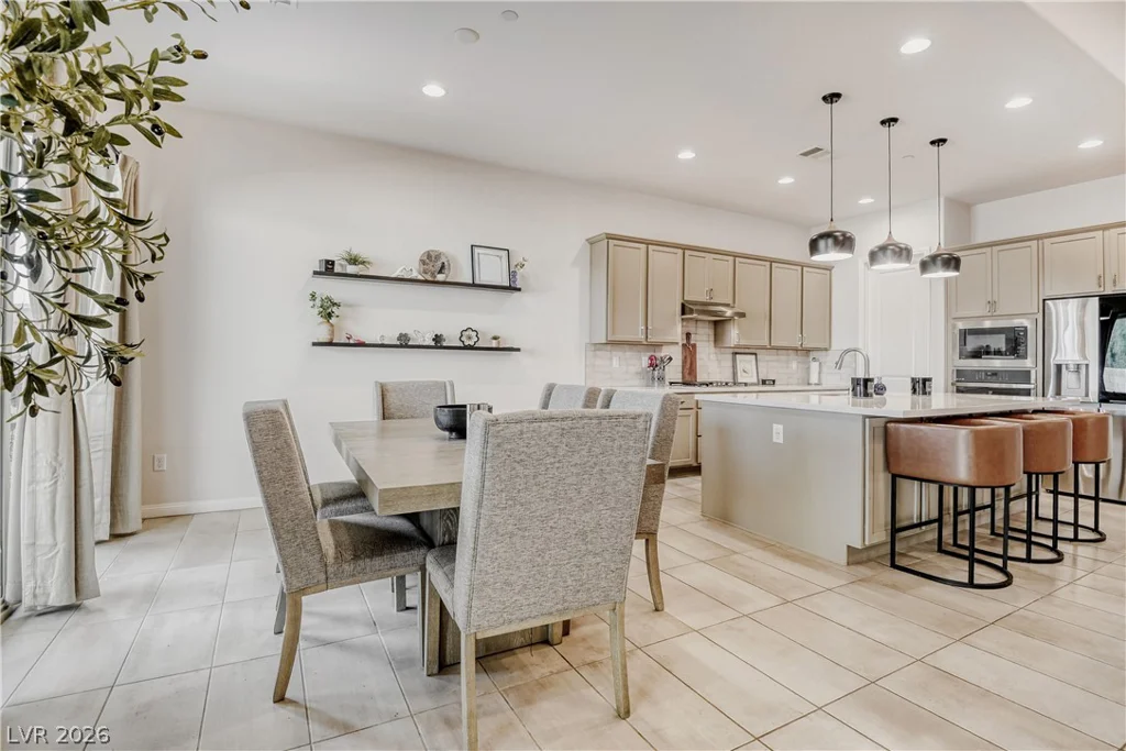 357 Old Erie, Henderson, NV 89011