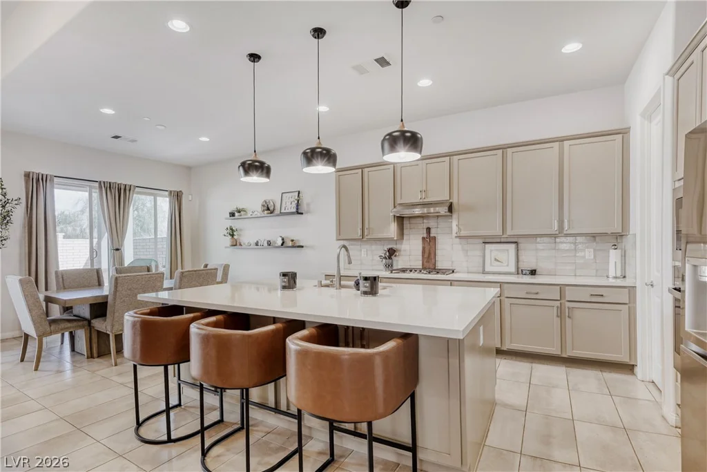 357 Old Erie, Henderson, NV 89011