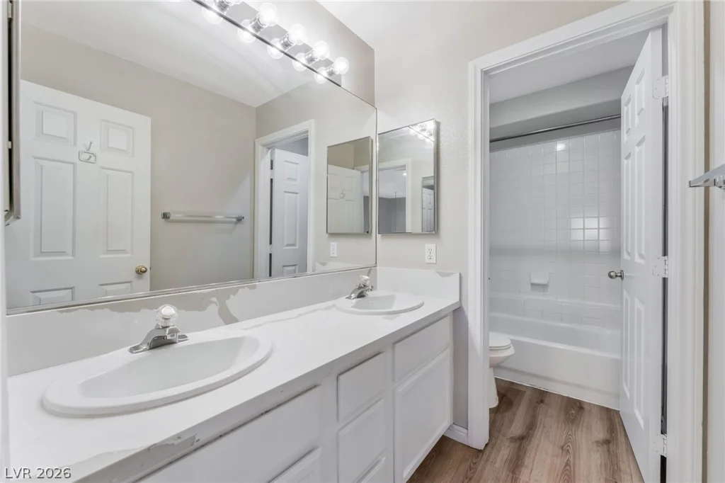 9360 Buckhaven, Las Vegas, NV 89117