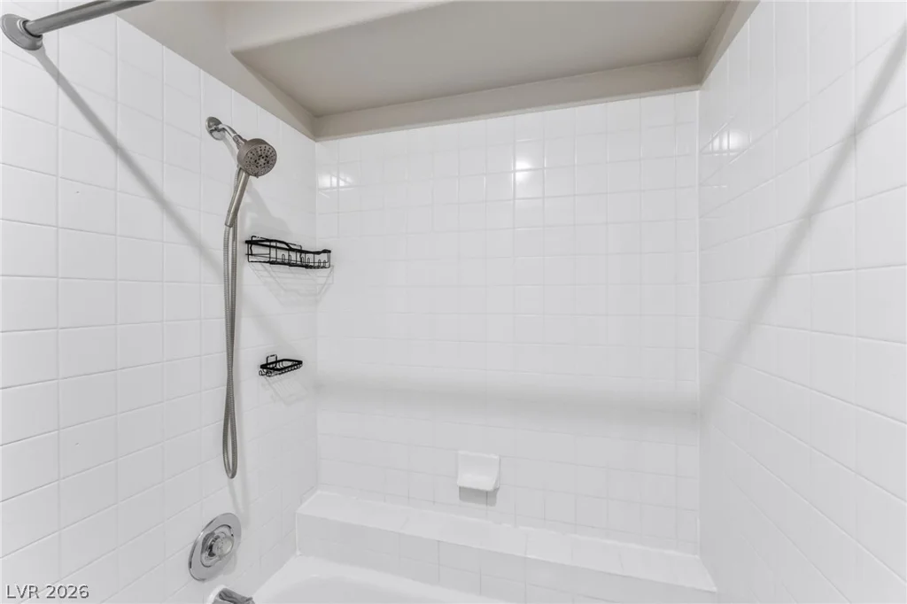 9360 Buckhaven, Las Vegas, NV 89117