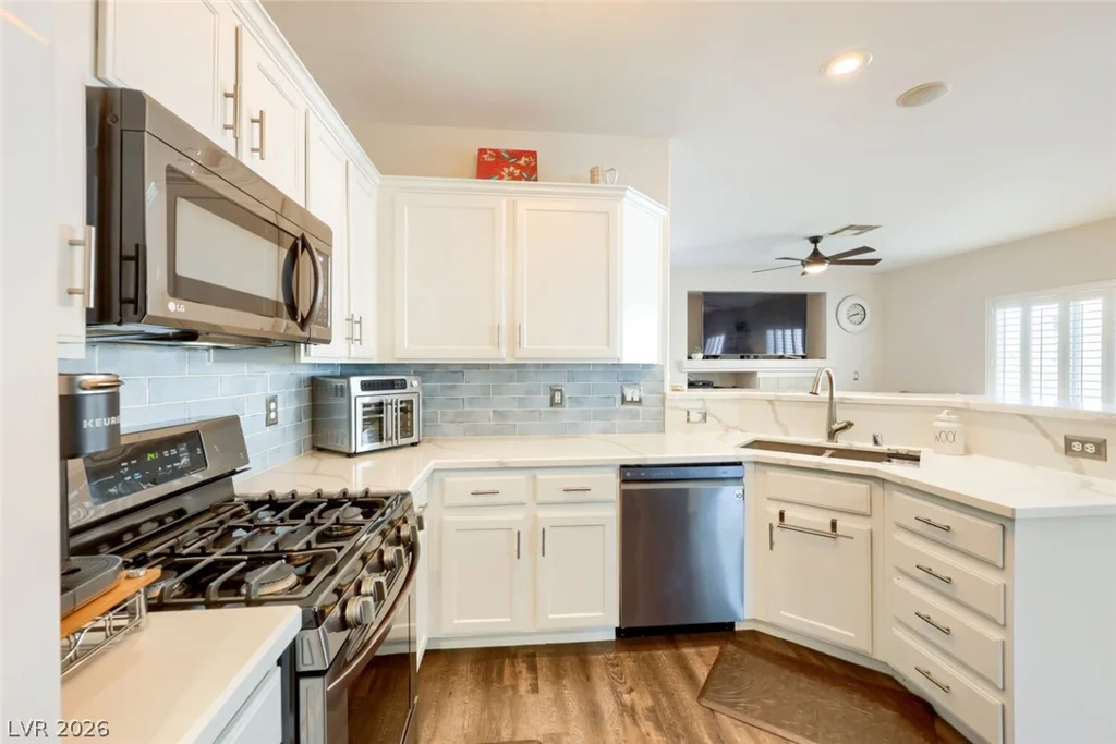 630 Backbone Mountain, Henderson, NV 89012