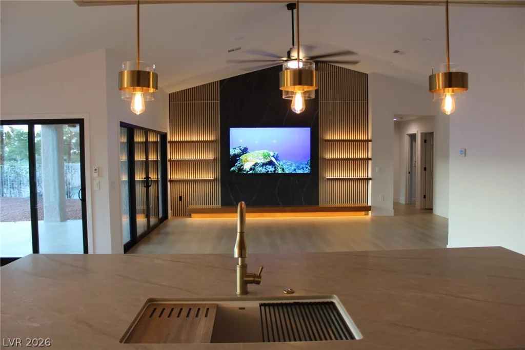 2625 Legend, Las Vegas, NV 89134