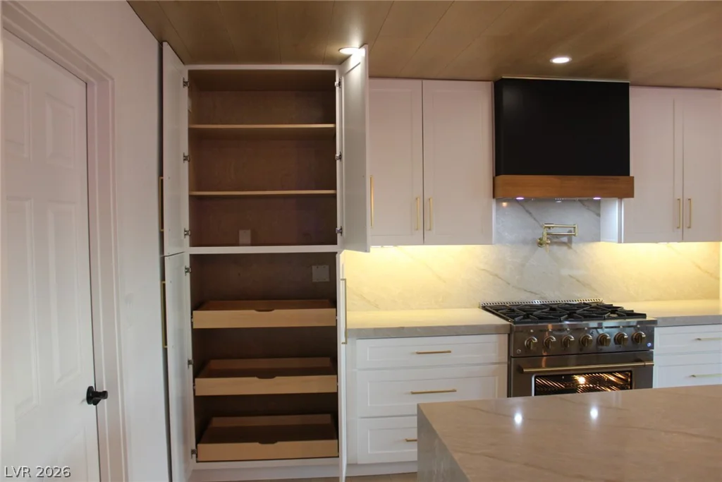 2625 Legend, Las Vegas, NV 89134