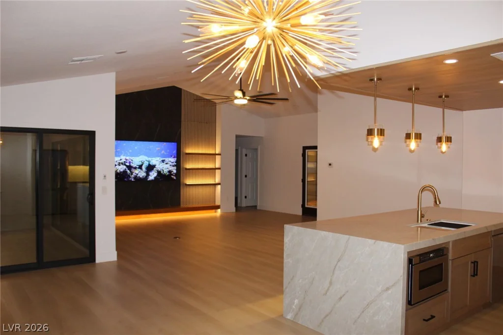 2625 Legend, Las Vegas, NV 89134
