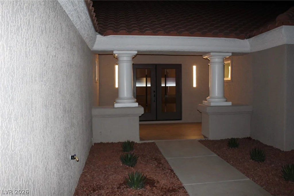 2625 Legend, Las Vegas, NV 89134