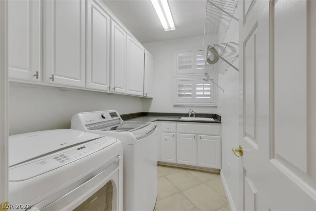 2842 Winslow Springs, Henderson, NV 89052
